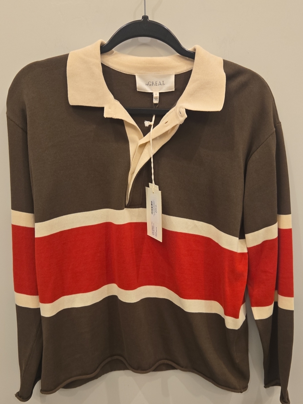 NWT. THE GREAT. Army Green Rugby Polo with Red & Cream Stripes. Size 0.